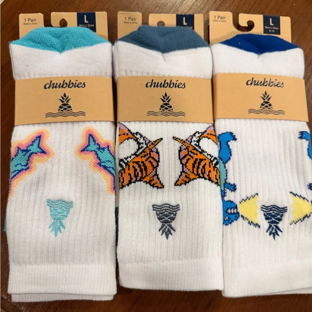 Chubbies Men's Three Pair Socks Sharks Tiger Shark Dragon NWT Size Large (8-12) - Picture 1 of 5